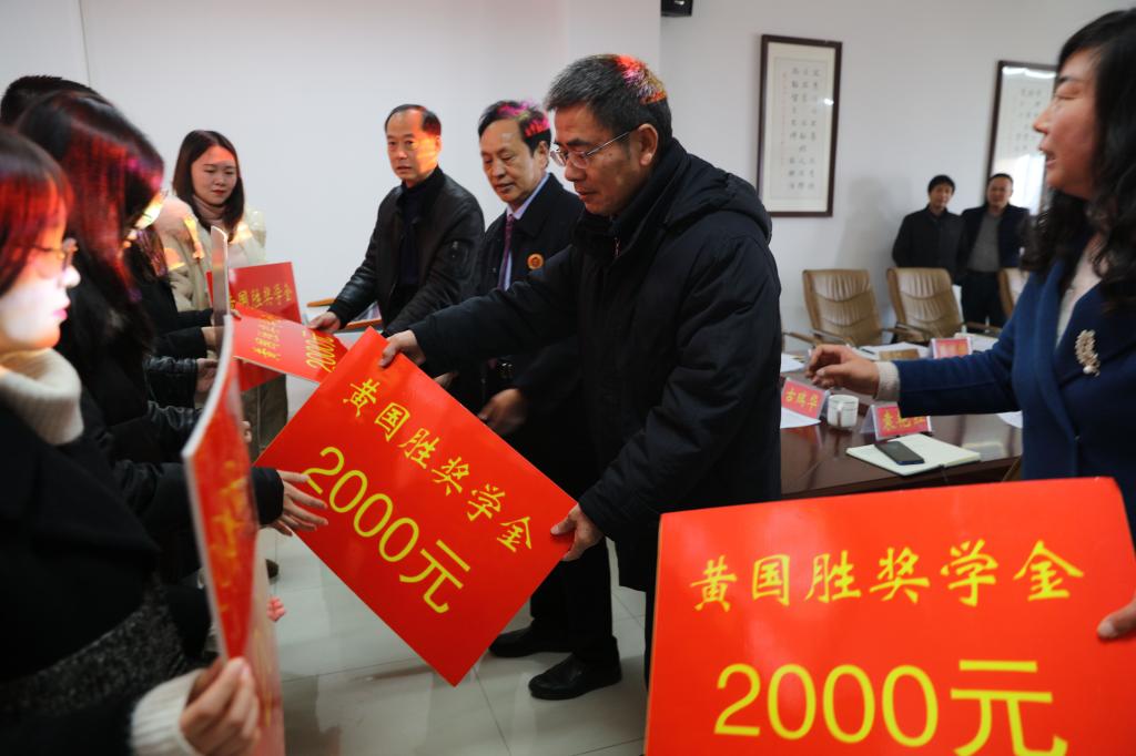 皇冠体体育官网