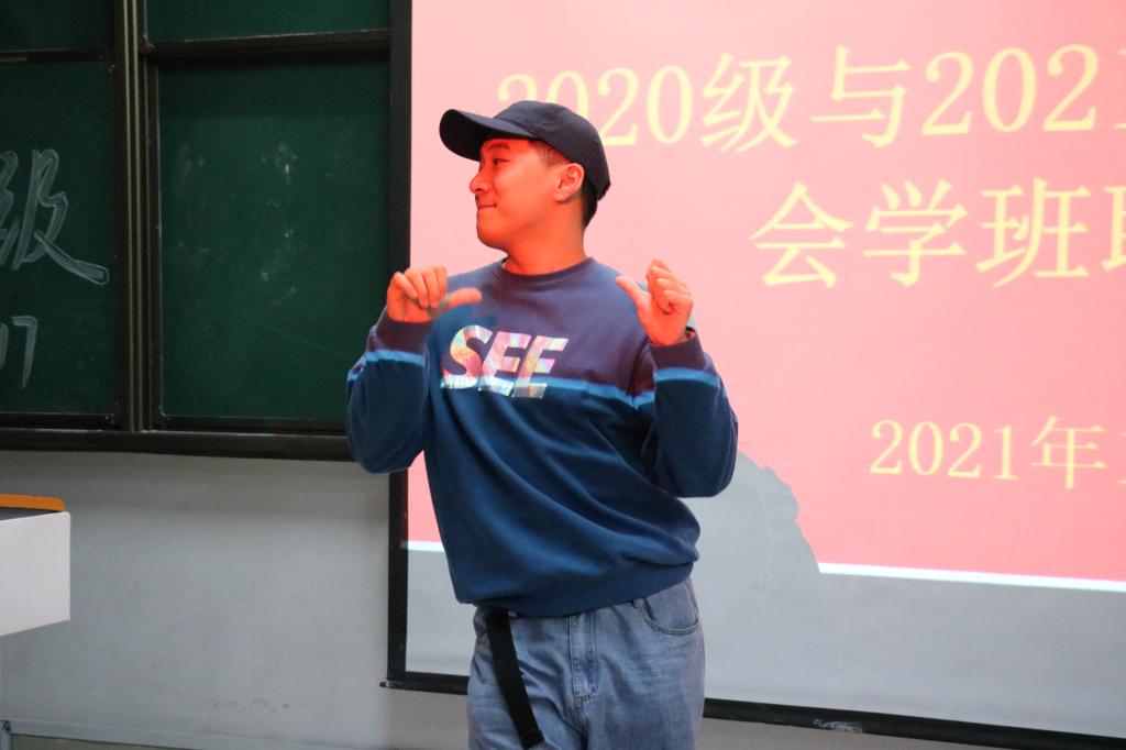 皇冠体体育官网