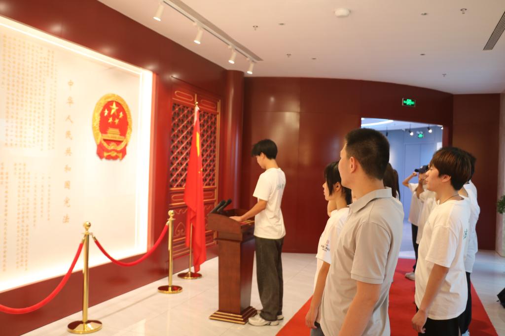 皇冠体体育官网