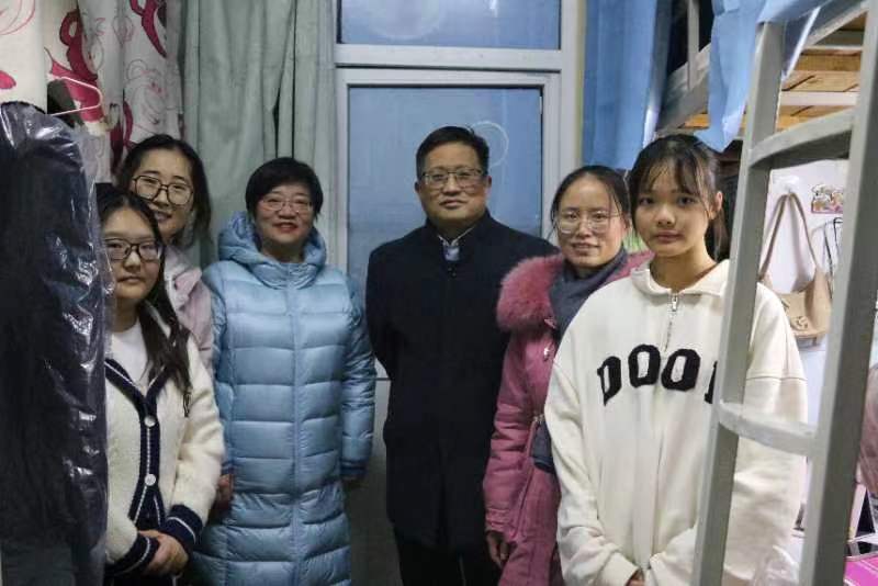 皇冠体体育官网