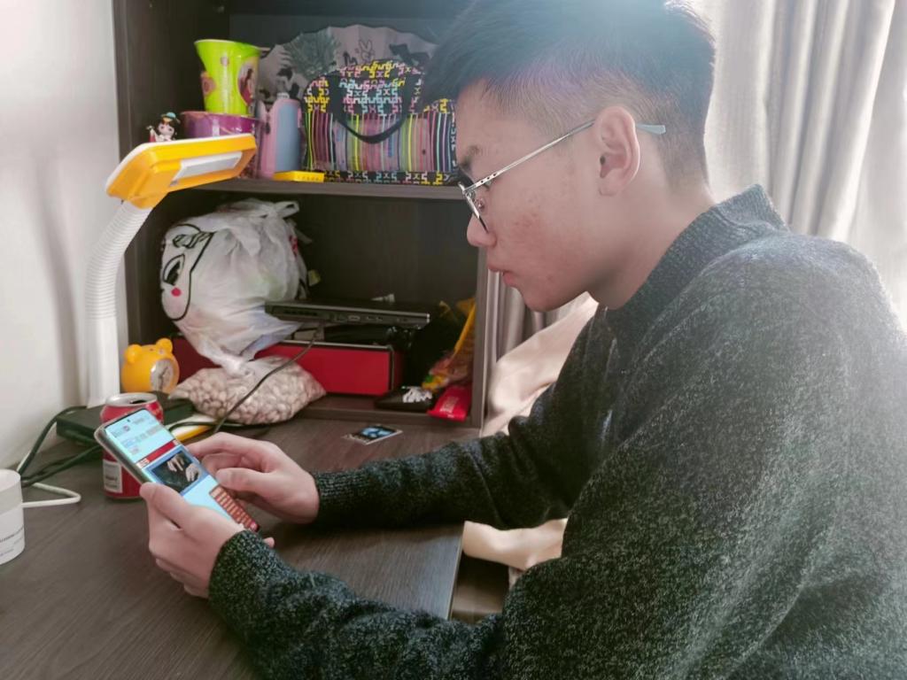 皇冠体体育官网