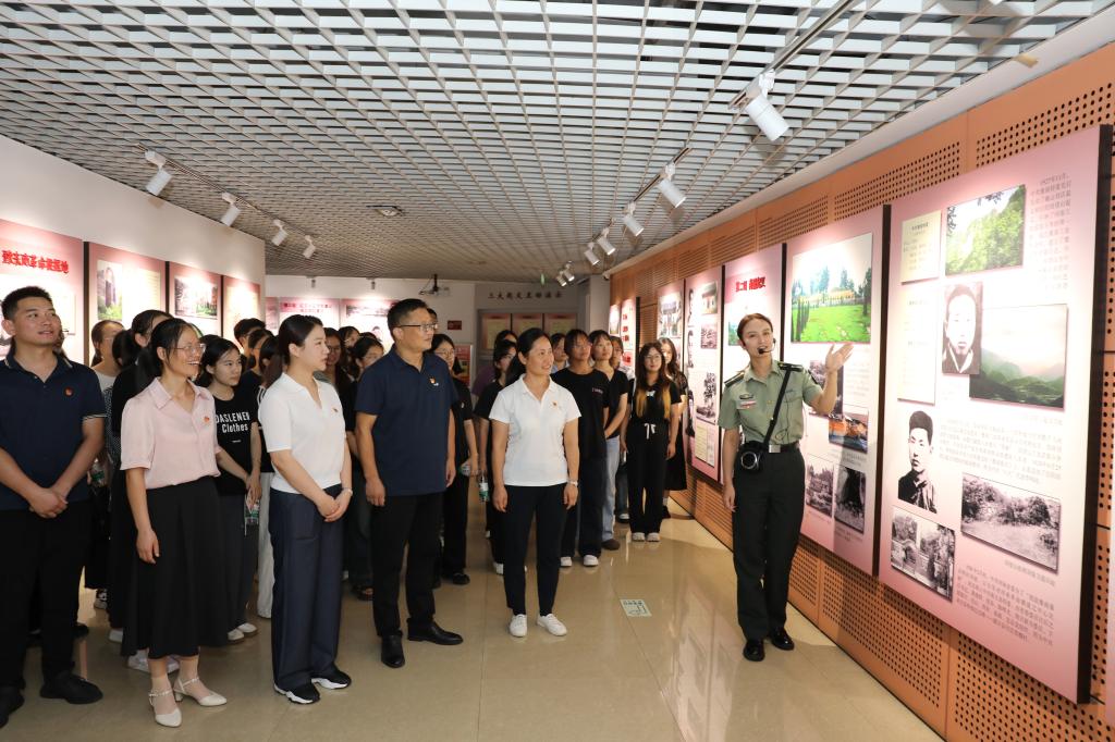 皇冠体体育官网